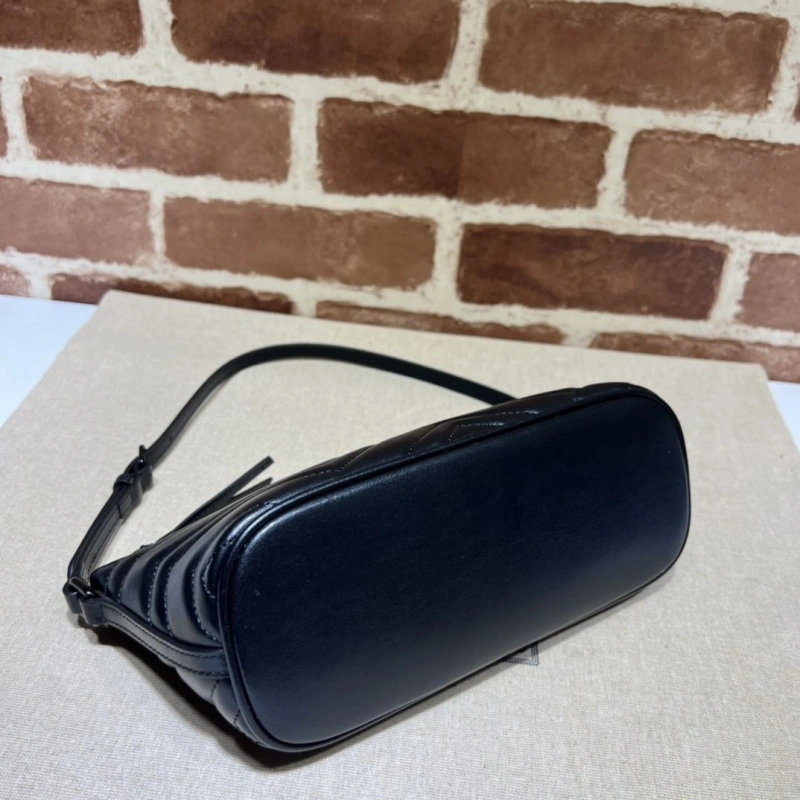 Gvc*1 top handle bags 4360c-2197