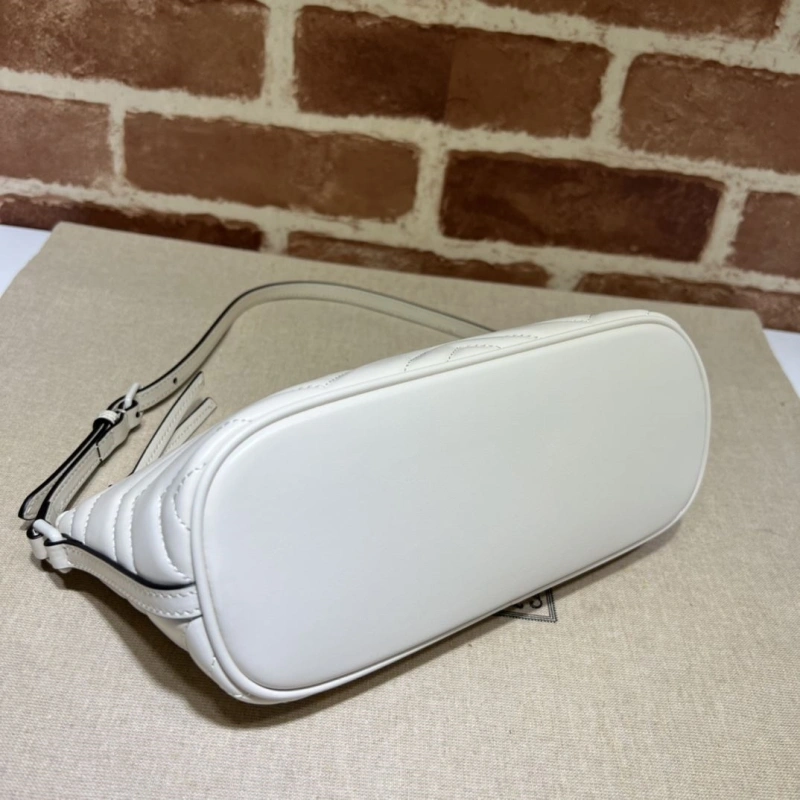 Gvc*1 top handle bags 4360c-2199