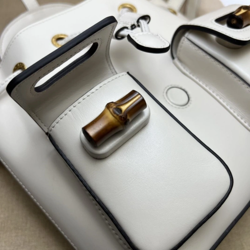 Gvc*1 backpacks 4360c-2235