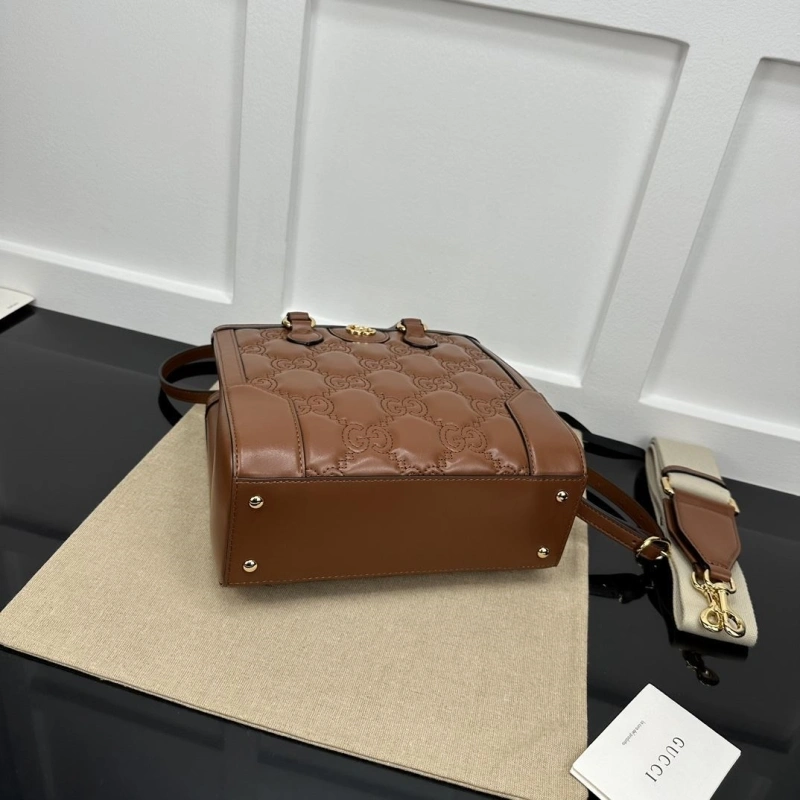 Gvc*1 top handle bags 4360c-2244