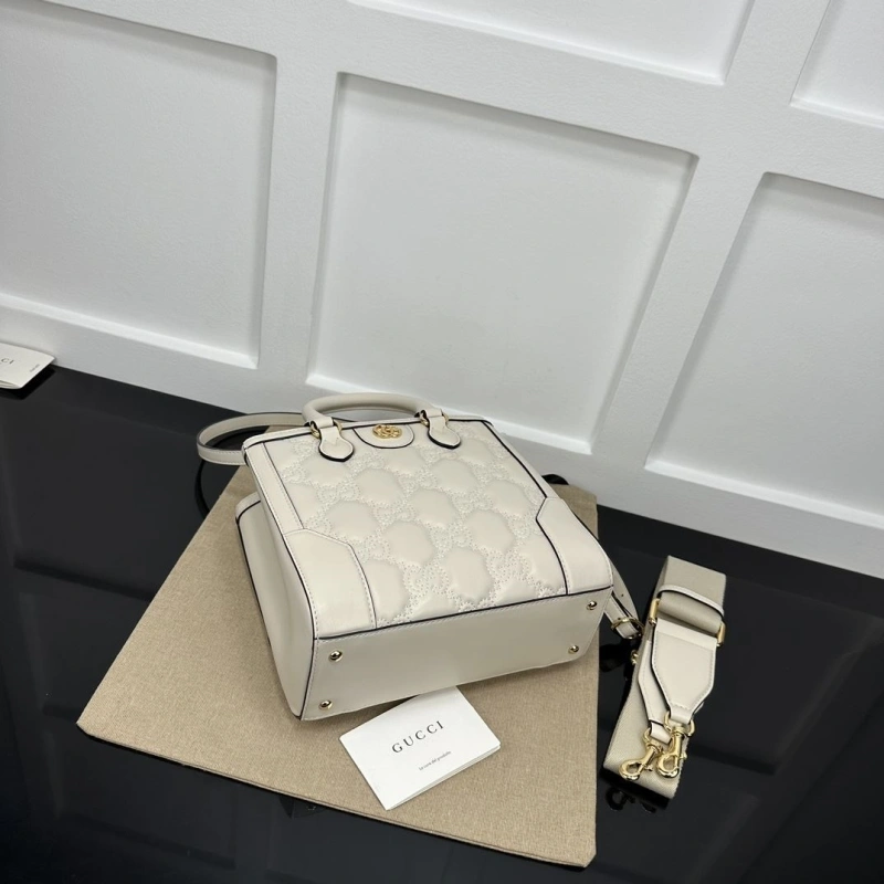Gvc*1 top handle bags 4360c-2245
