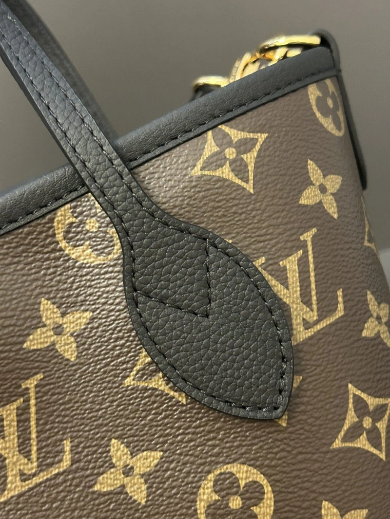 LV Shopping Bags 4365A-0074