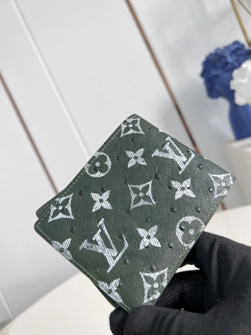 LV Wallets 4365A-0146