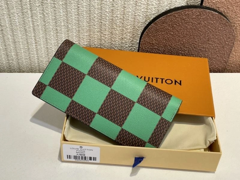 LV Wallets 4365F-0029