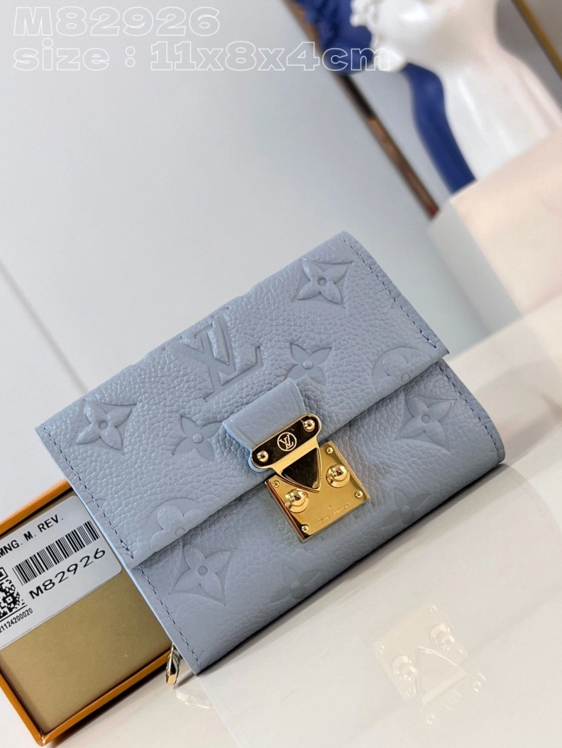 LV Wallets 4365G-0016
