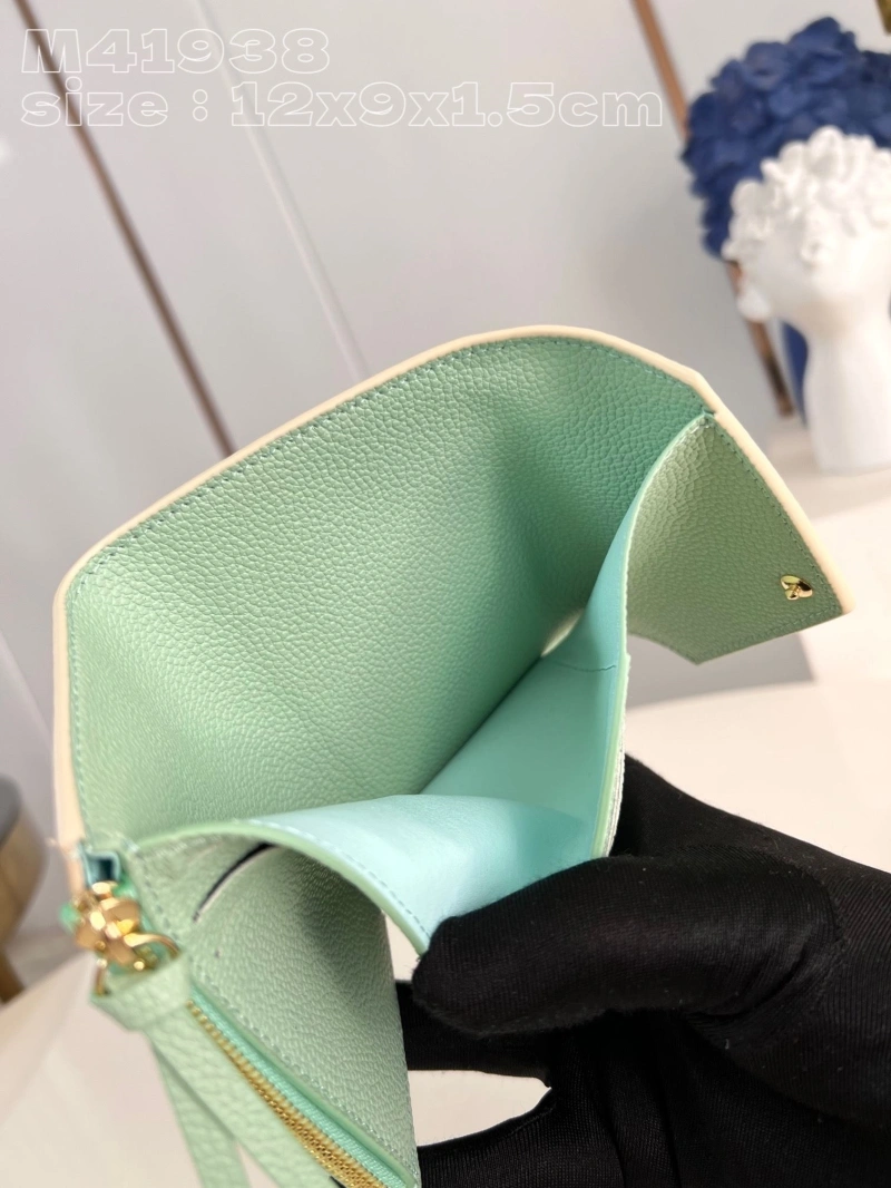 LV Wallets 4365G-0051