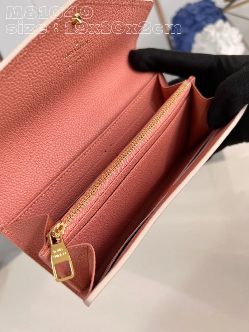 LV Wallets 4365G-0056