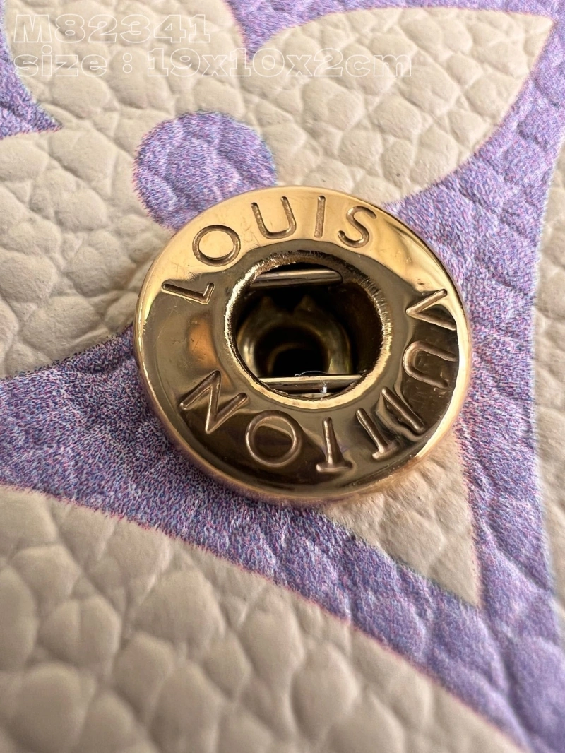 LV Wallets 4365G-0057