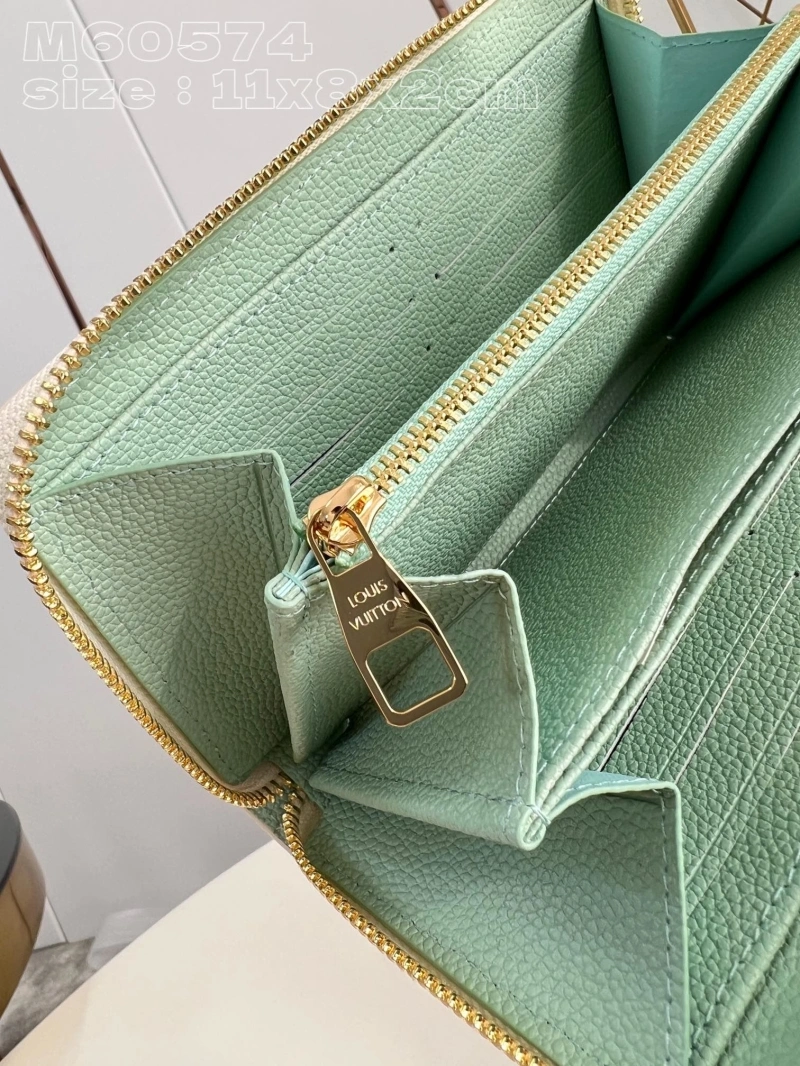 LV Wallets 4365G-0066