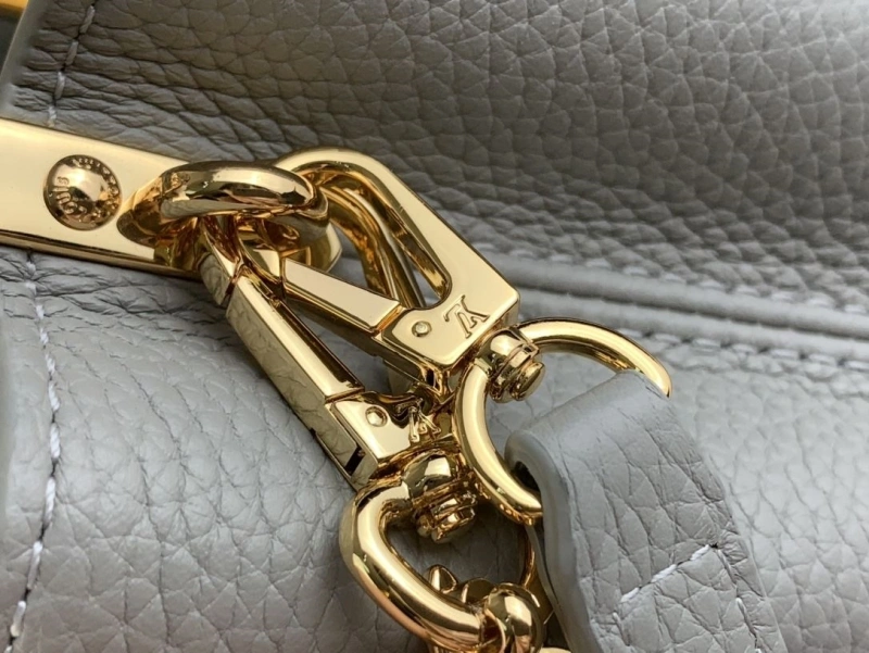 LV Capucines Bags 4365G-0078