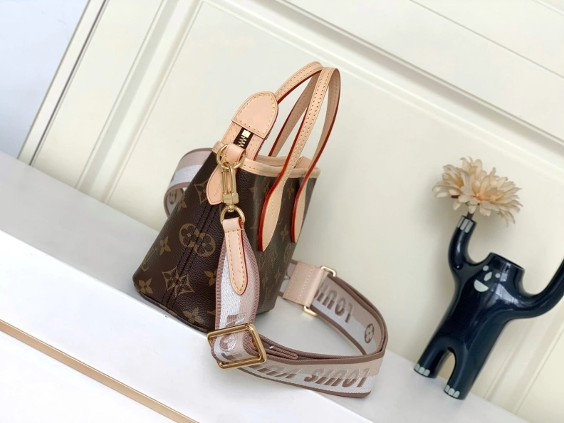 LV Shopping Bags 4365G-0159
