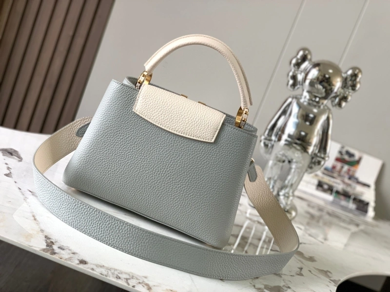 LV Capucines Bags 4365H-0069