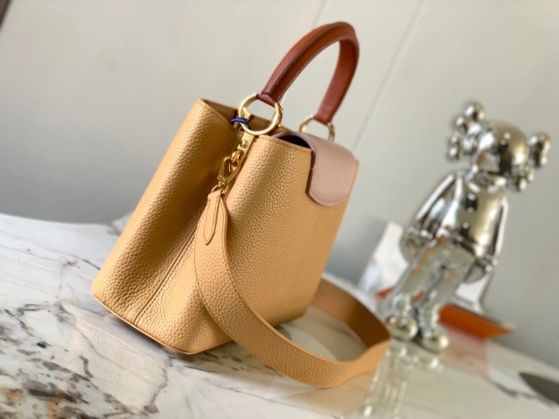 LV Capucines Bags 4365H-0072