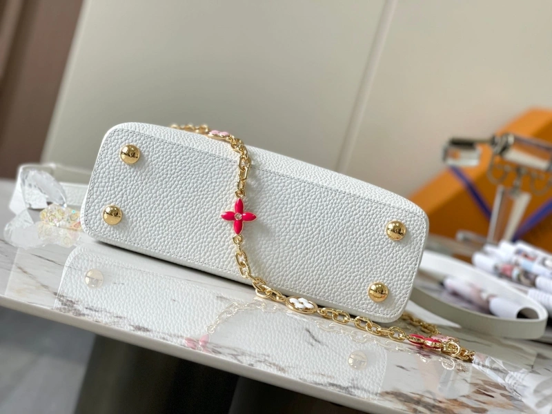 LV Capucines Bags 4365H-0086