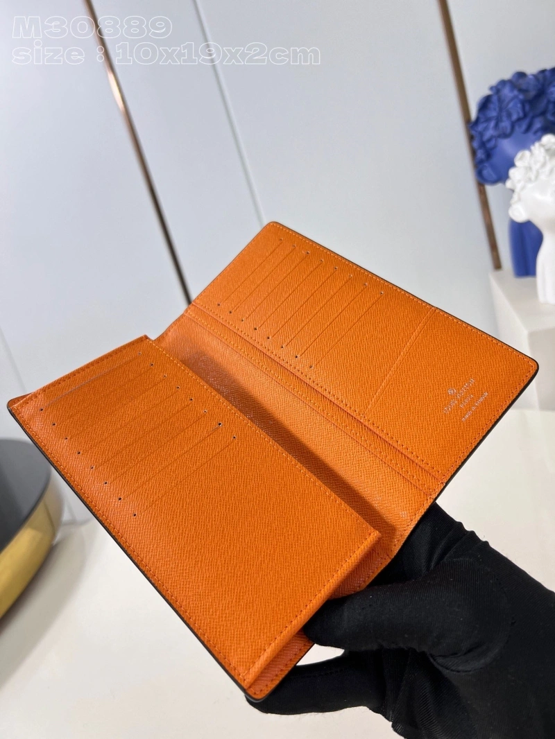 LV Wallets 4365H-0156