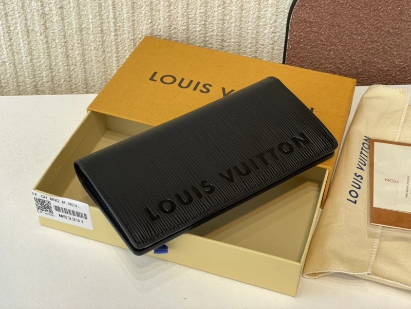 LV Wallets 4365H-0347