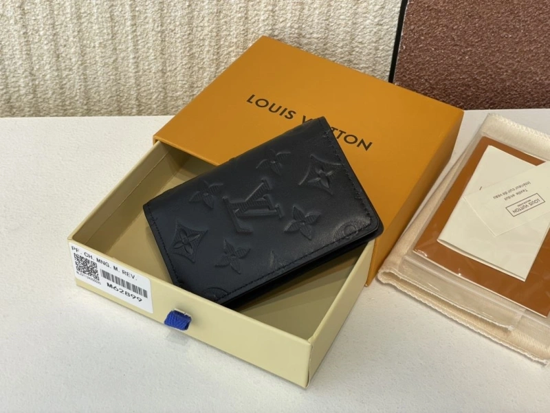 LV Wallets 4365H-0376