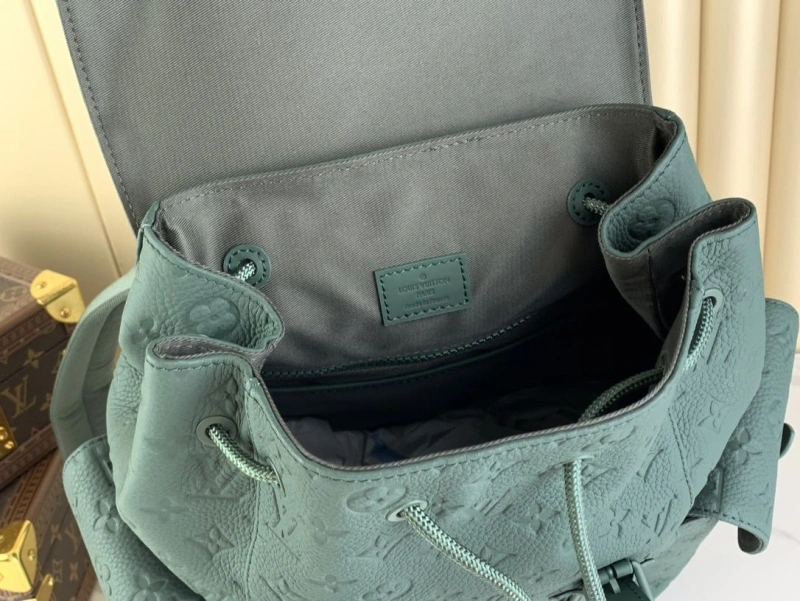 LV Backpacks 4365H-0423
