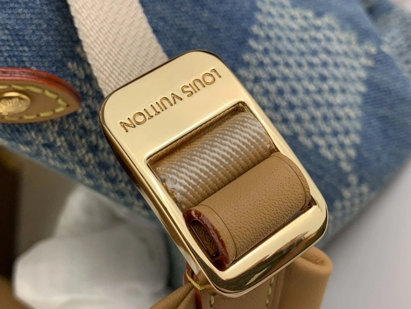 LV Backpacks 4365H-0483