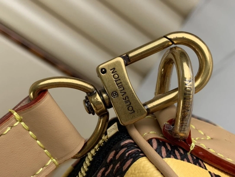 LV Speedy Bags 4365H-0495