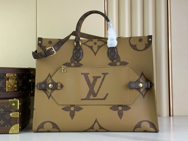 LV Shopping Bags 4365H-0518