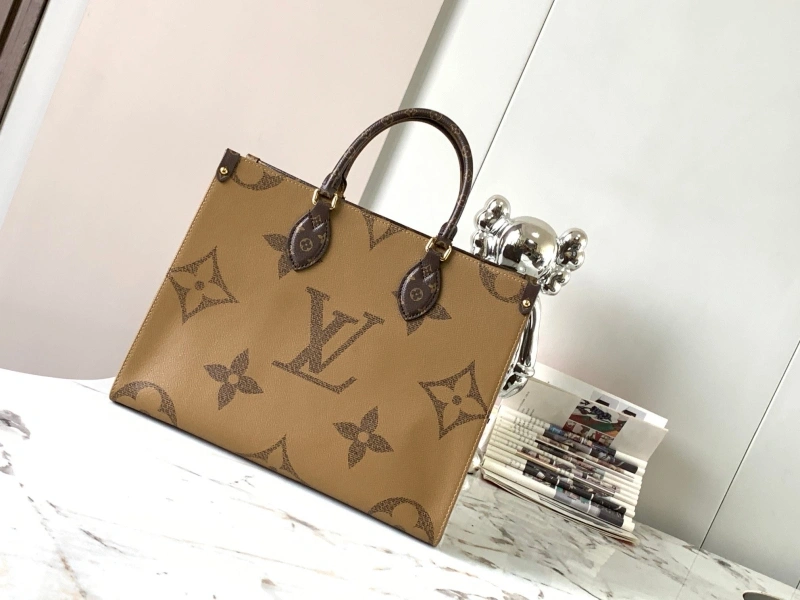 LV Shopping Bags 4365H-0654