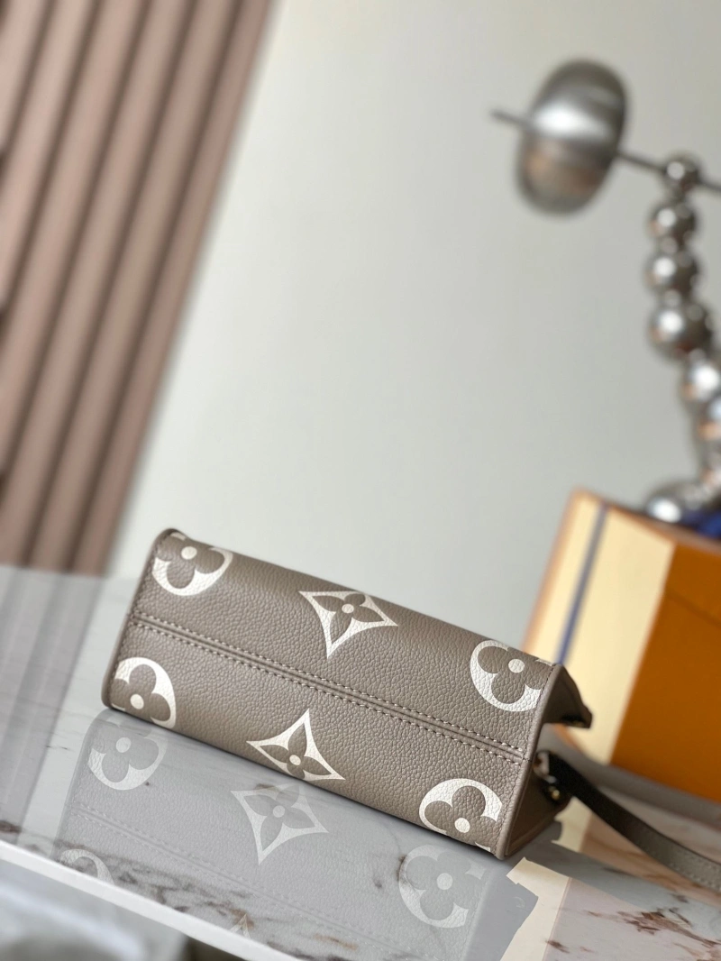 LV Shopping Bags 4365H-0663