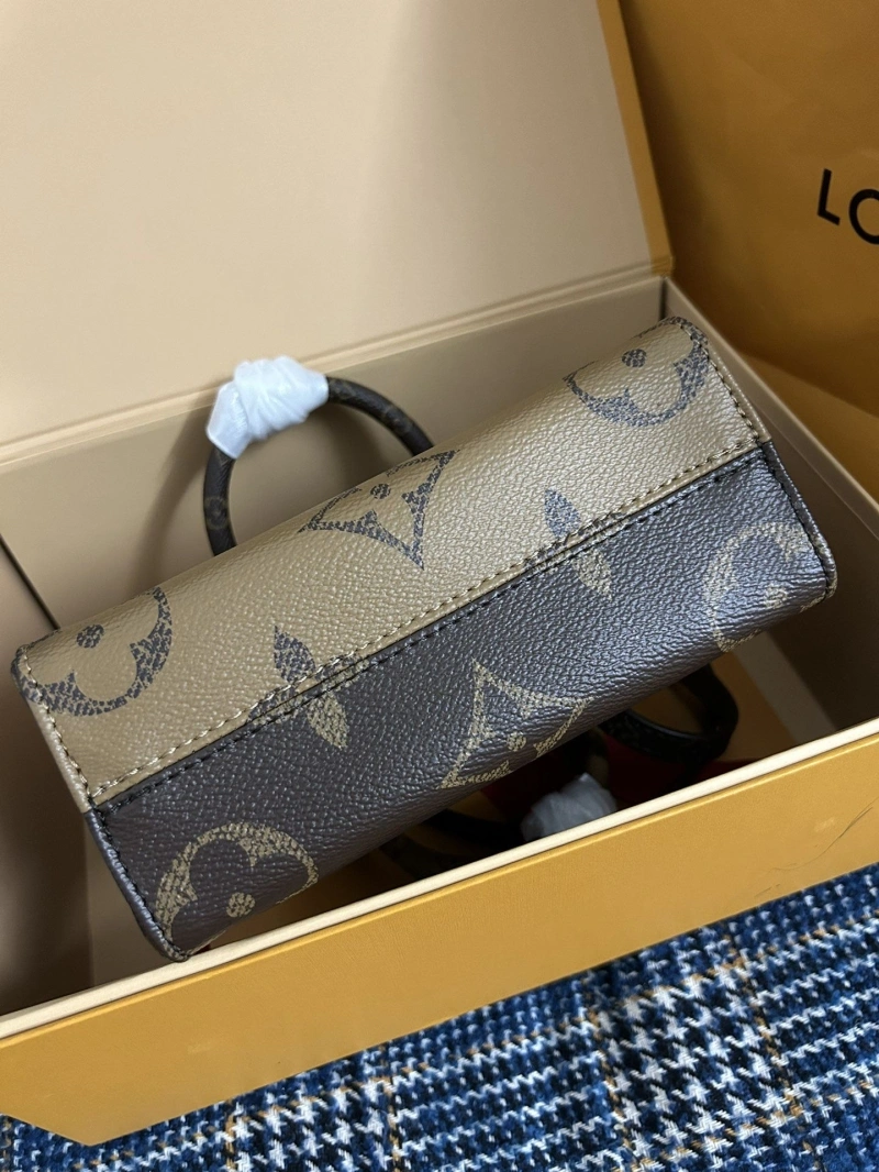 LV Shopping Bags 4365H-0691