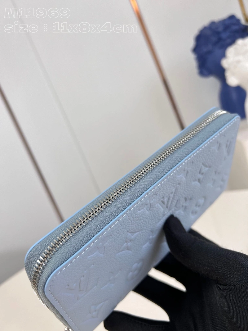 LV Wallets 4365I-0622