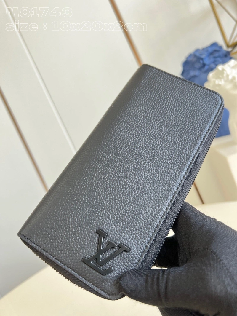 LV Wallets 4365I-0712