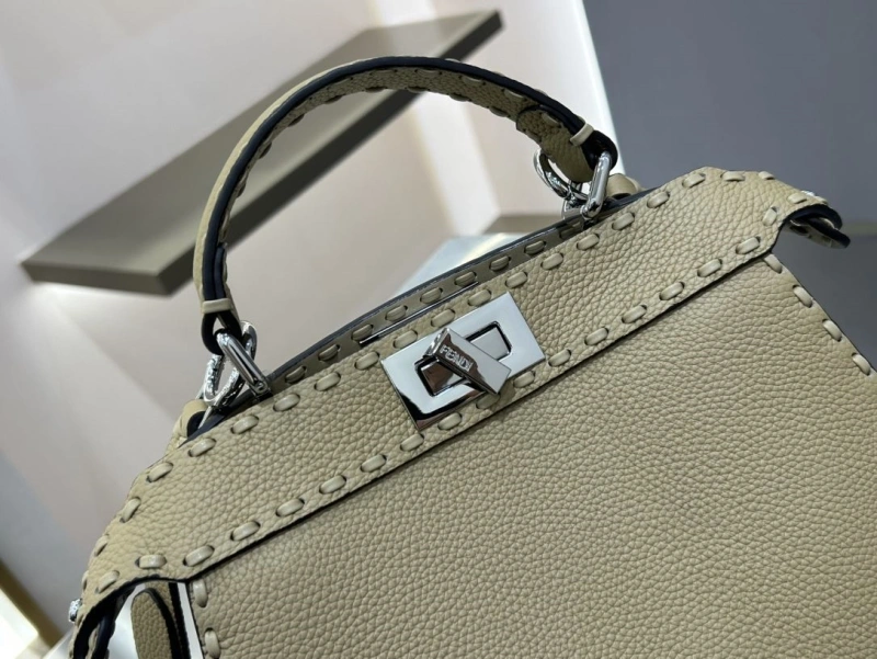 F**di top handle bags 4370-0002