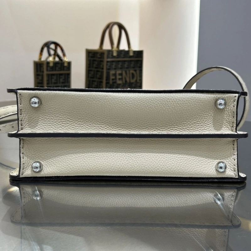 F**di top handle bags 4370-0005