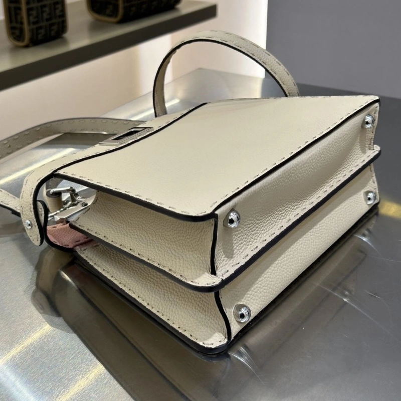 F**di top handle bags 4370-0005