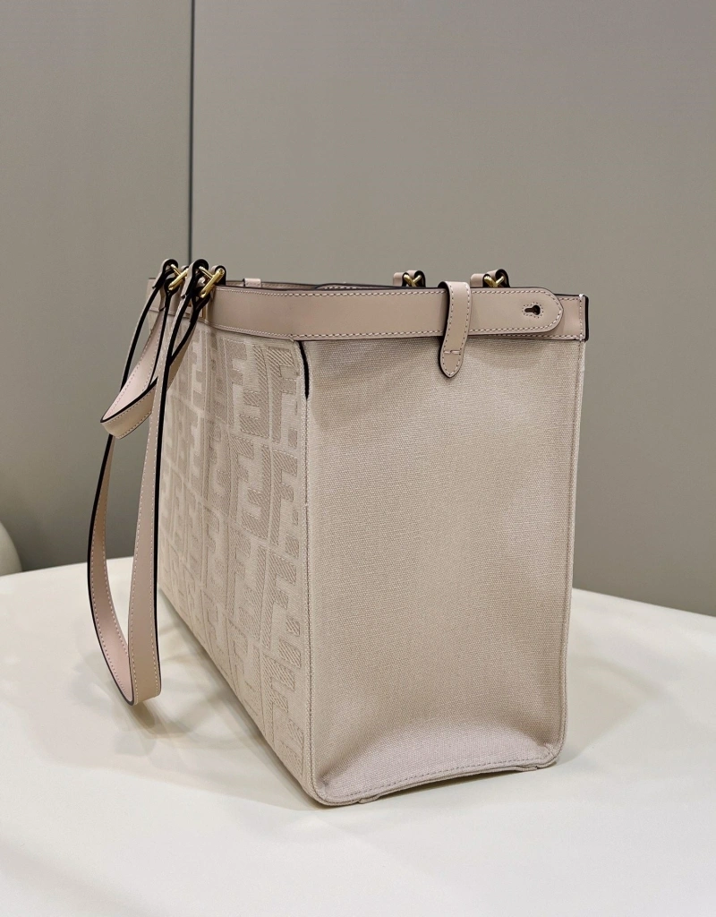 F**di shopping bags 4370-0009