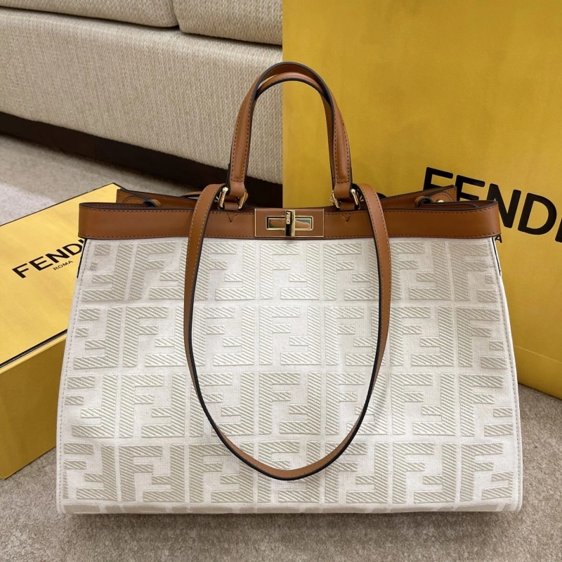 F**di shopping bags 4370-0011