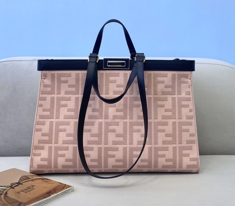 F**di shopping bags 4370-0013