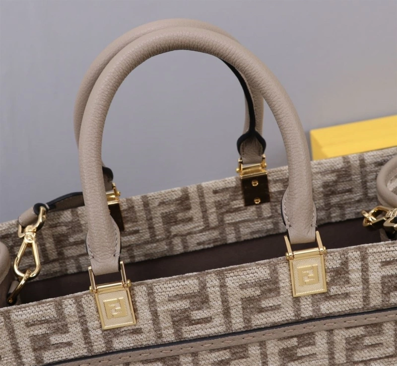 F**di shopping bags 4370-0020