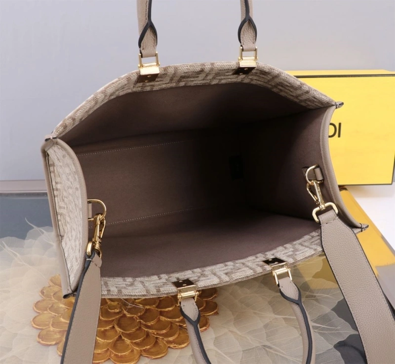 F**di shopping bags 4370-0020