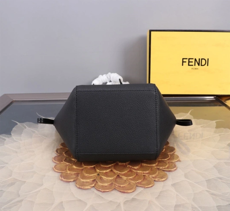 F**di shopping bags 4370-0050