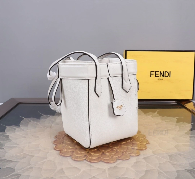 F**di shopping bags 4370-0051