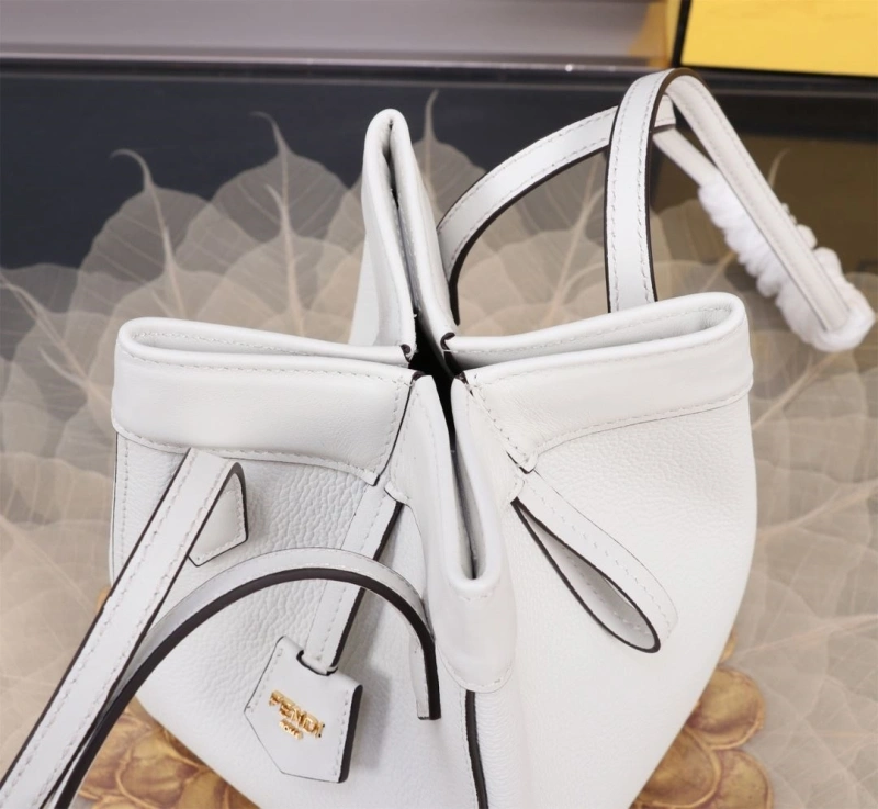 F**di shopping bags 4370-0051