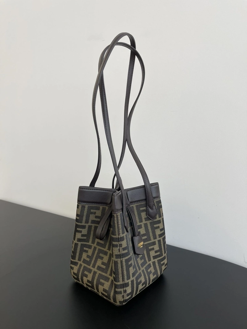 F**di shopping bags 4370-0068