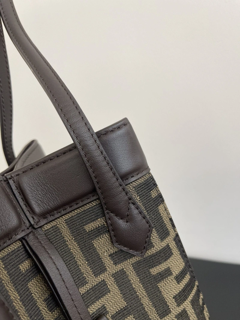 F**di shopping bags 4370-0068