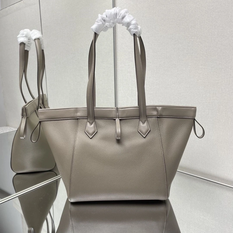 F**di shopping bags 4370-0069