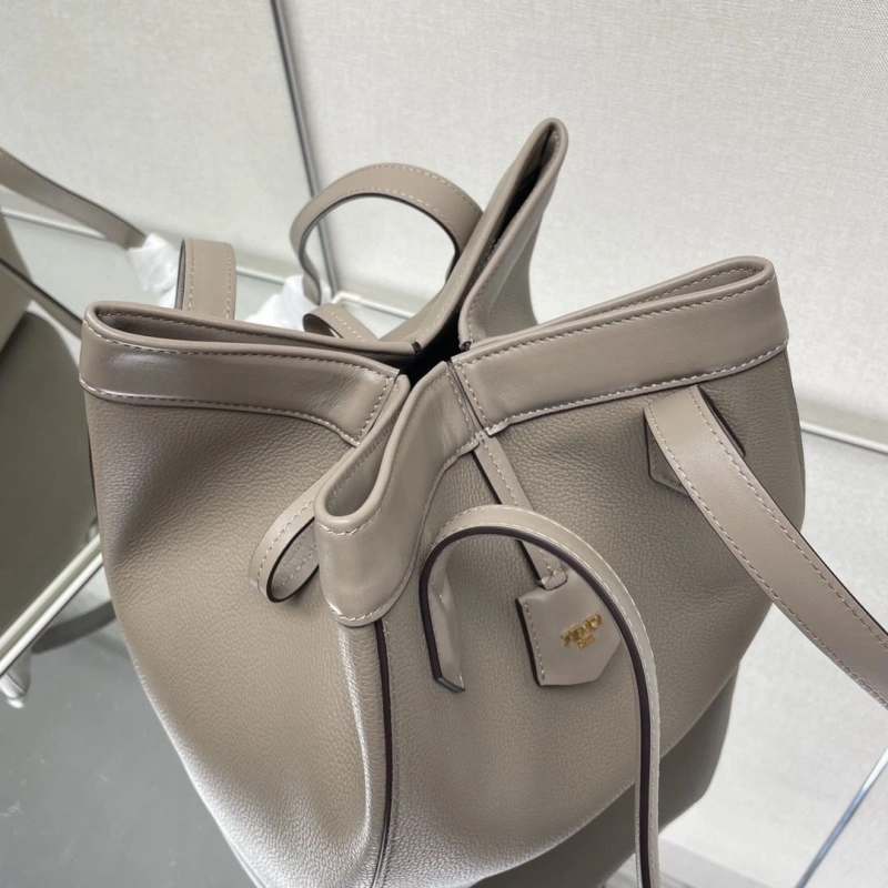 F**di shopping bags 4370-0069