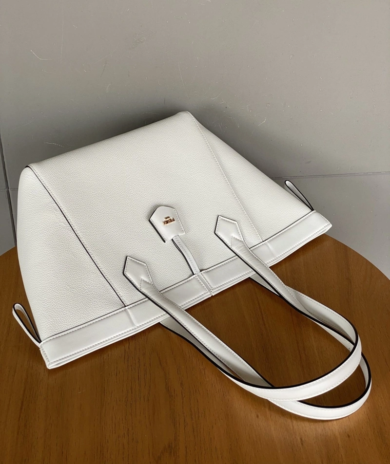 F**di shopping bags 4370-0071