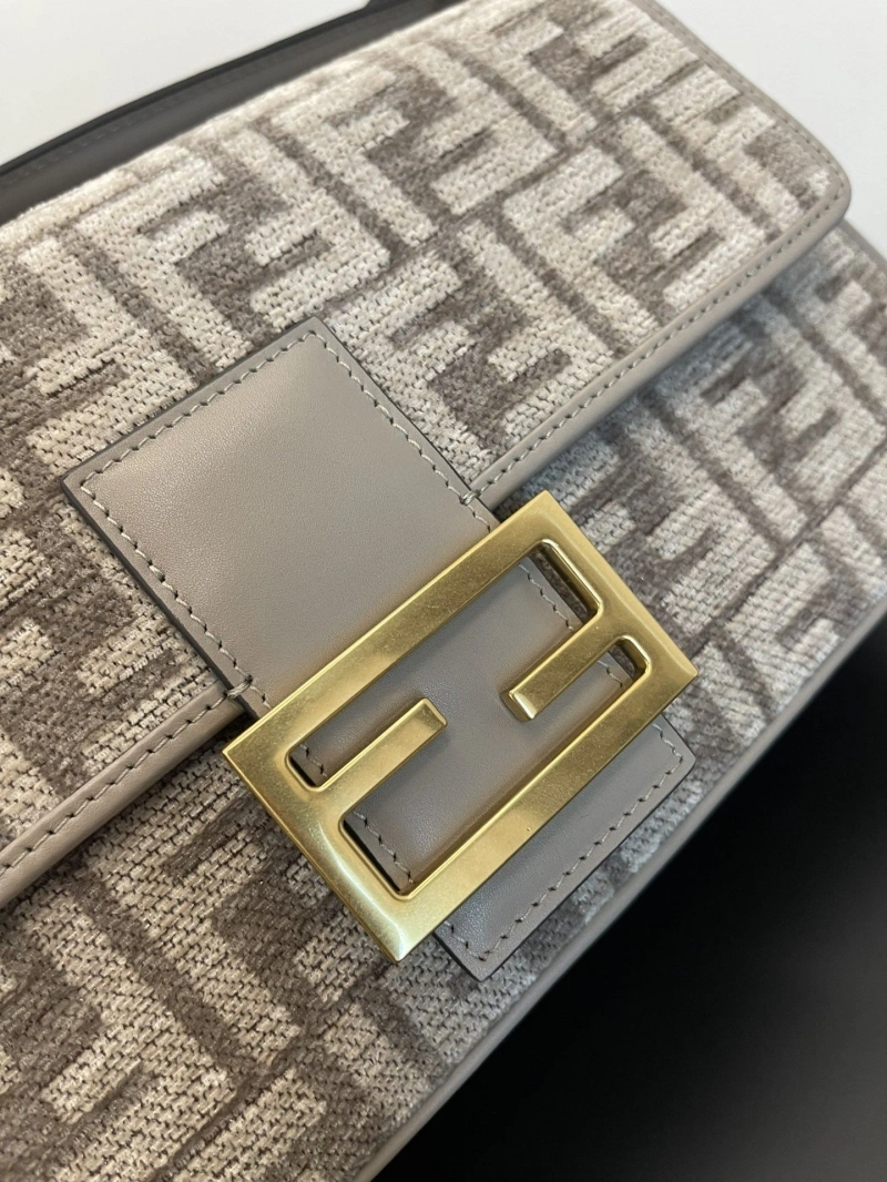 F**di satchel bags 4370-0090