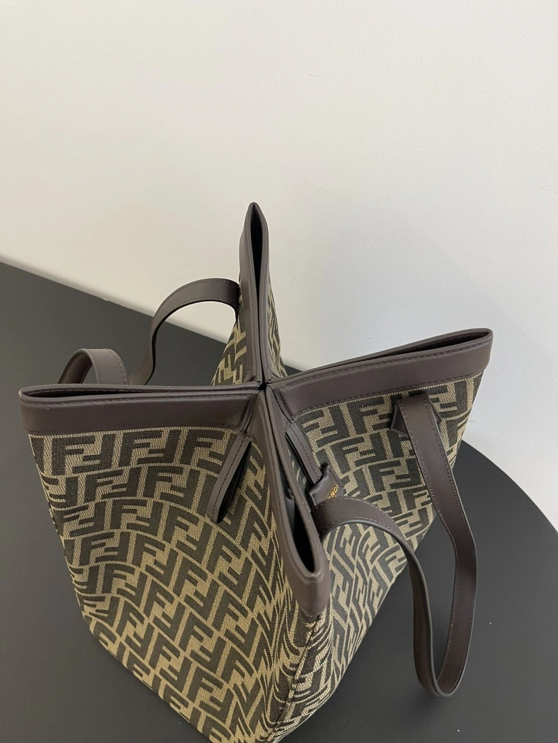 F**di shopping bags 4370-0128
