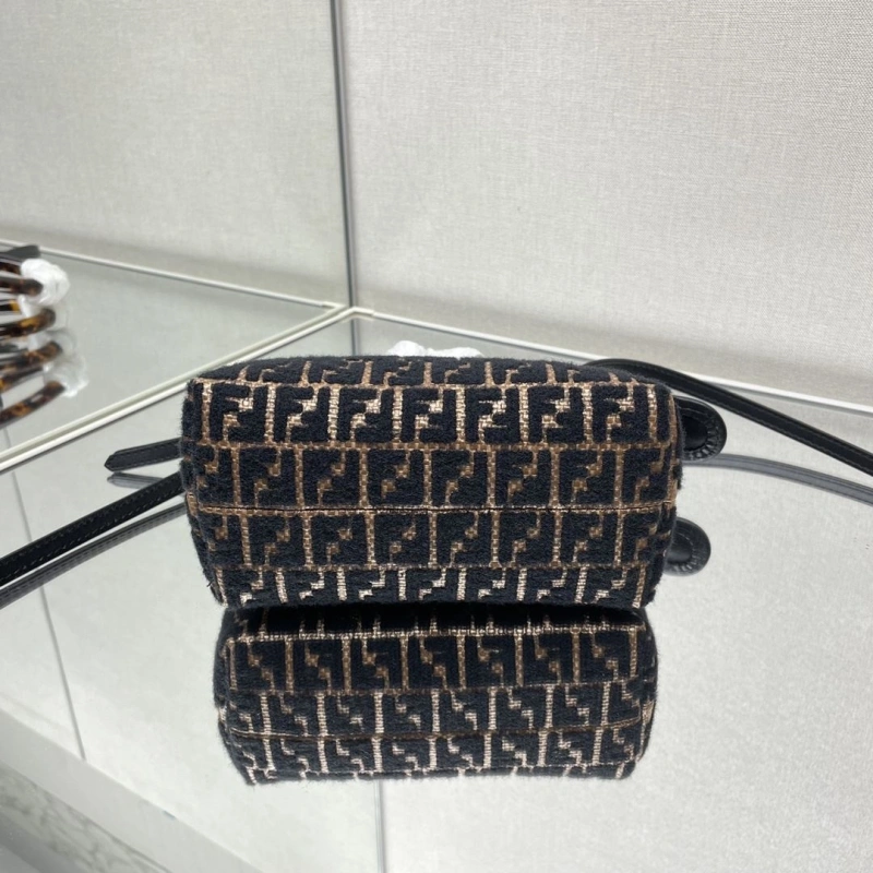 F**di top handle bags 4370-0130