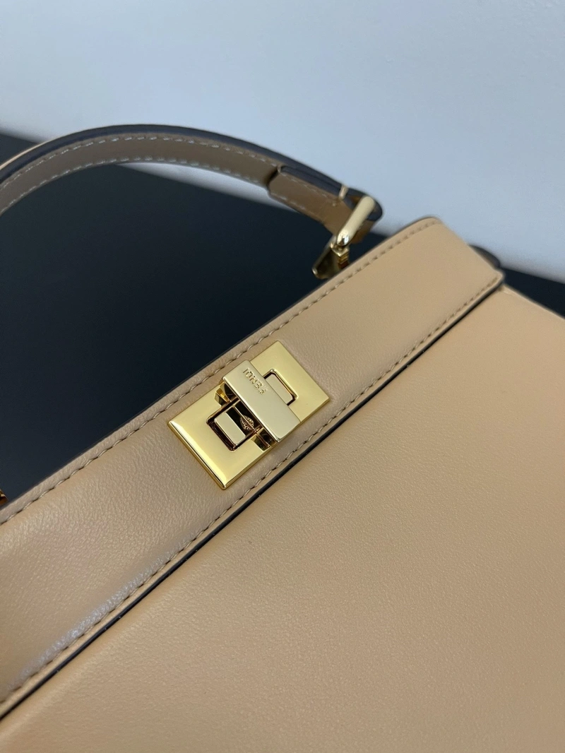 F**di top handle bags 4370-0185